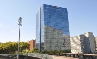 Office space in Carrer de la Física