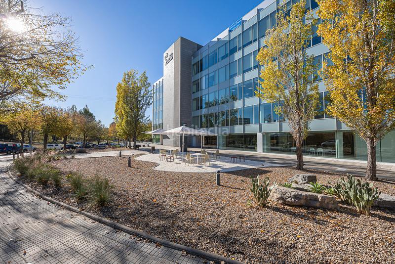 Foto 273551be-1703-4b23-ac95-af01a22785fb. Location bureau avec chauffage parking dans Volpelleres Sant Cugat del Vallès