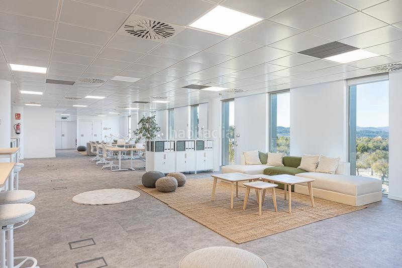 Foto 562cabab-2b8f-447b-bb1f-bb9d10c96104. Location bureau avec chauffage parking dans Volpelleres Sant Cugat del Vallès