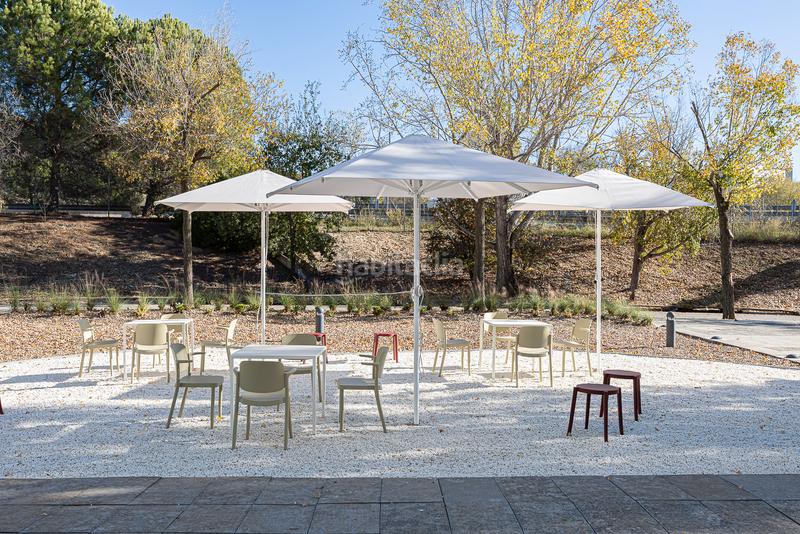 Foto 4e106859-e7ec-4961-9b51-58a65bcf6d49. Rent office space with heating parking in Volpelleres Sant Cugat del Vallès