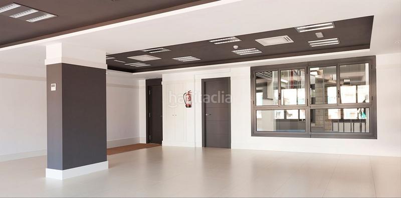 Foto d313b98d-b45d-4b91-b649-bfad97a37fd5. Alquiler oficina plantas diáfanas les corts en Sants-Badal Barcelona