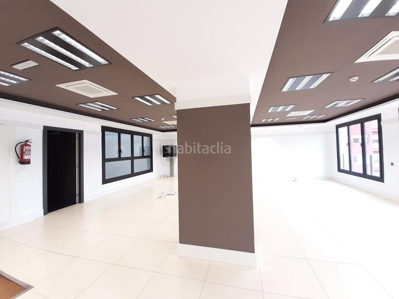 Foto c96a39a8-f302-4ae9-a127-a81c11d4d21e. Miete büro mit heizung parking in Sants-Badal Barcelona