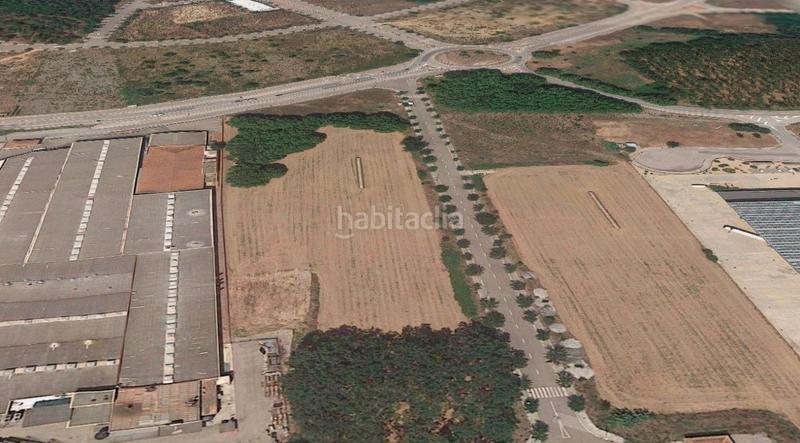 Foto e5f4e011-de4c-47b2-9ec8-b2f64d79b556. Gewerbliches grundstück in Massanes