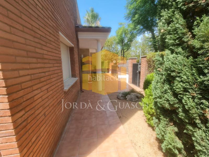 Foto 2ac0bf65-4c7a-4270-9727-5cbb79c3b5ce. Chalet en Arxiu Sant Cugat del Vallès