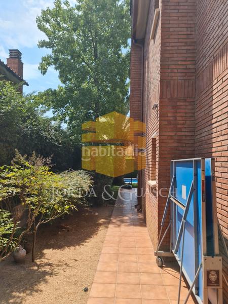 Foto c6cbc69b-a069-4b97-b8ec-9ad74643fcc2. Chalet en Arxiu Sant Cugat del Vallès