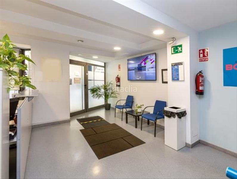 Foto 0e772667-bff2-4508-a70a-c783464e9fa8. Lloguer local comercial amb calefacció a Sants Barcelona