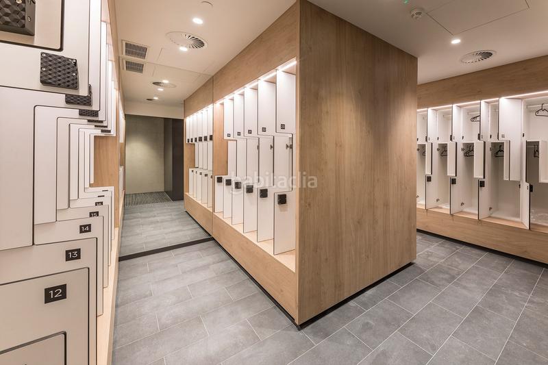 Foto e0cef095-262b-4dab-b568-9be19e68d736. Location bureau avec chauffage parking dans El Parc i la Llacuna del Poblenou Barcelona