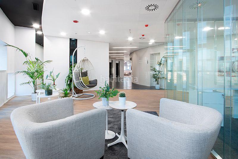 Foto 63a9793b-2879-48d3-83ba-deba617f7300. Rent office space with heating parking in El Parc i la Llacuna del Poblenou Barcelona