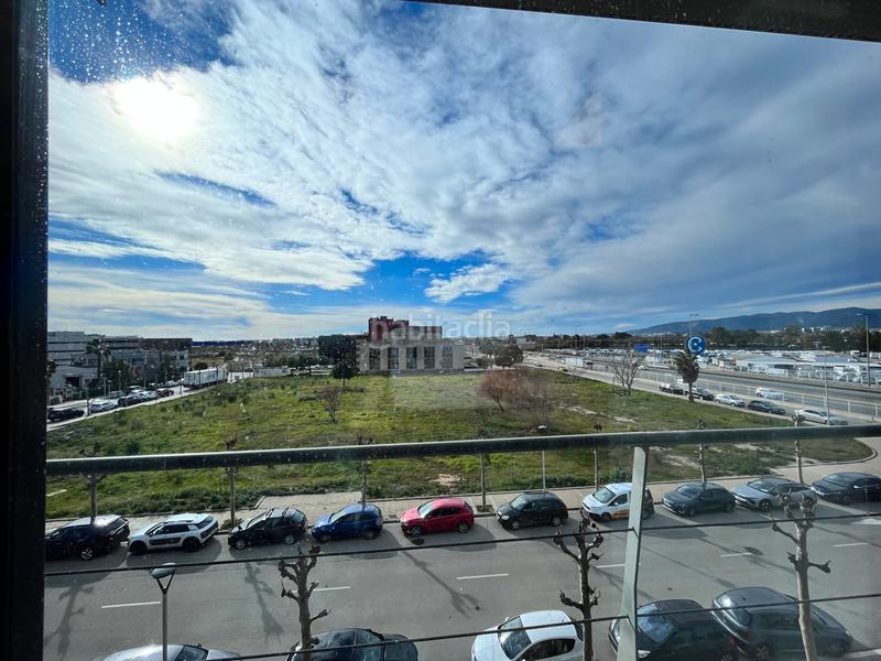 Foto 50fe9440-66da-4ec3-9de2-b074d4dfab92. Miete büro mit heizung in Zona Industrial Prat de Llobregat (El)