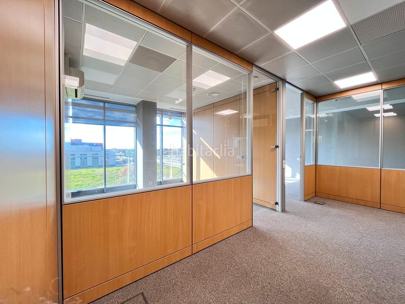 Foto 6bad5113-4b47-4b8f-9a9b-8ec15dd1ebdc. Lloguer oficina amb calefacció a Zona Industrial Prat de Llobregat (El)