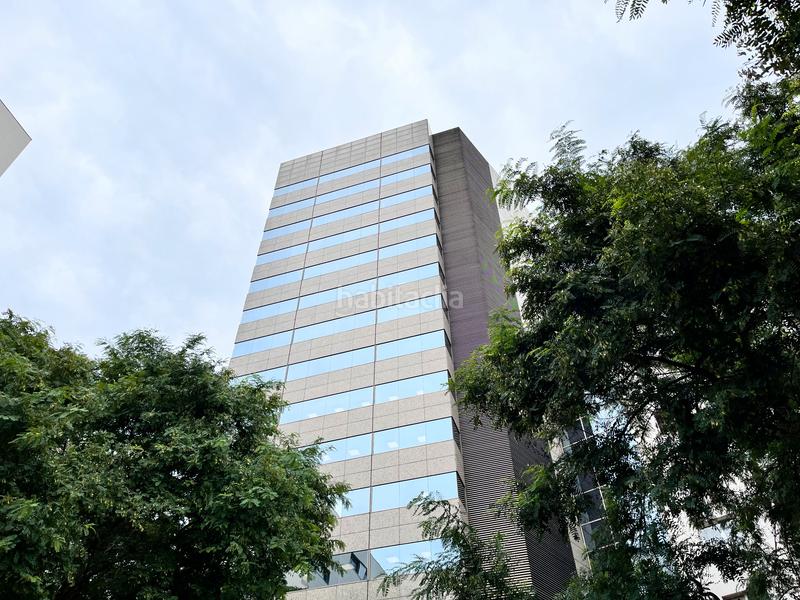 Foto 5f4b247b-0330-4ac3-b84d-f290351d0b60. Location bureau avec chauffage parking dans Sants Barcelona