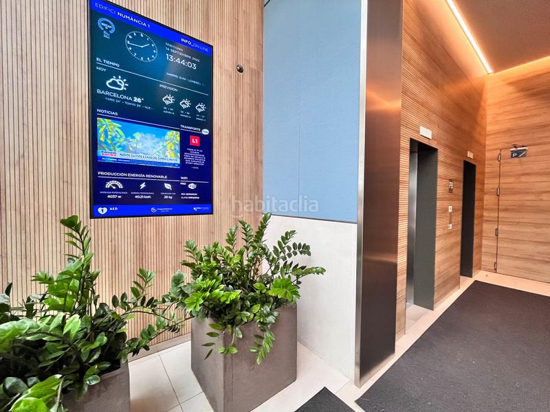 Foto 1add8921-c0b7-4cc7-9dde-33b9638f6570. Affitto ufficio con riscaldamento parcheggio in Sants Barcelona