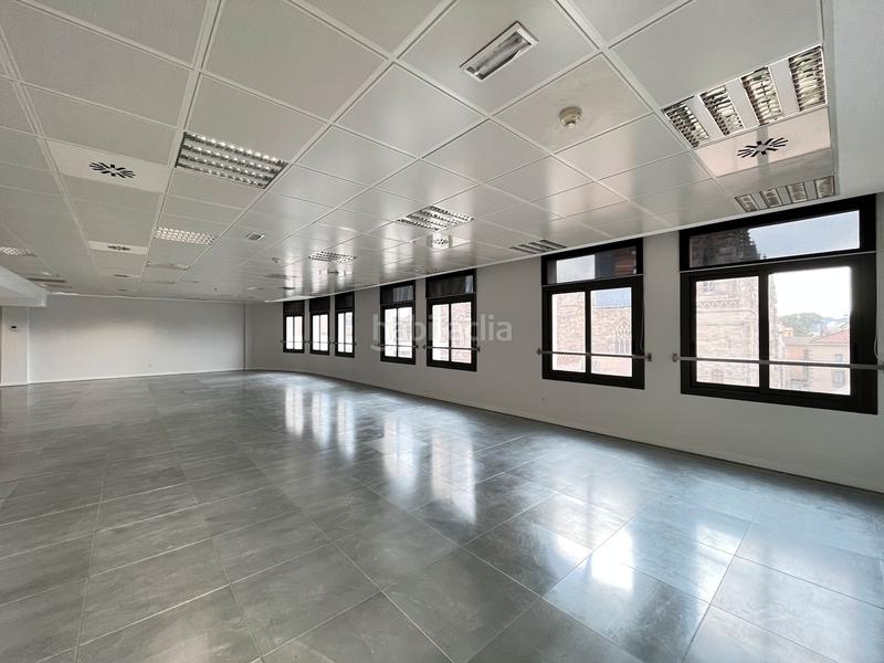 Foto 390b8d6f-b492-4aa5-bd25-09a6ab8bd690. Location bureau avec chauffage dans Gòtic Barcelona