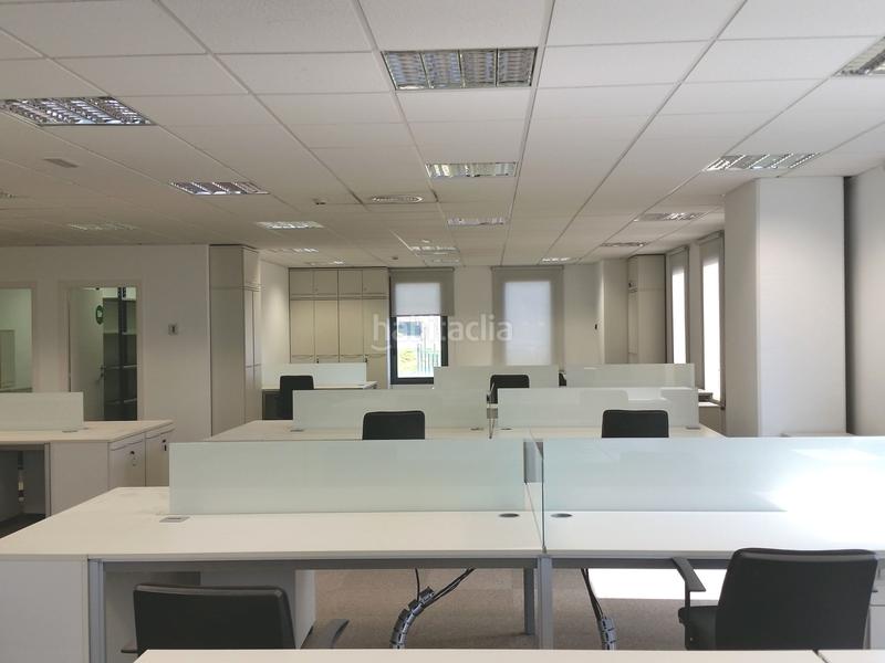 Foto c2ce03f6-3629-4d7a-a96a-cfa5775611e5. Miete büro mit heizung in Volpelleres Sant Cugat del Vallès