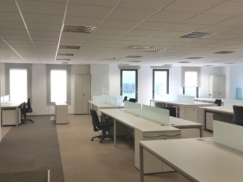 Foto 0d19c9dc-a674-49da-a28f-c7554396f36a. Rent office space with heating in Volpelleres Sant Cugat del Vallès