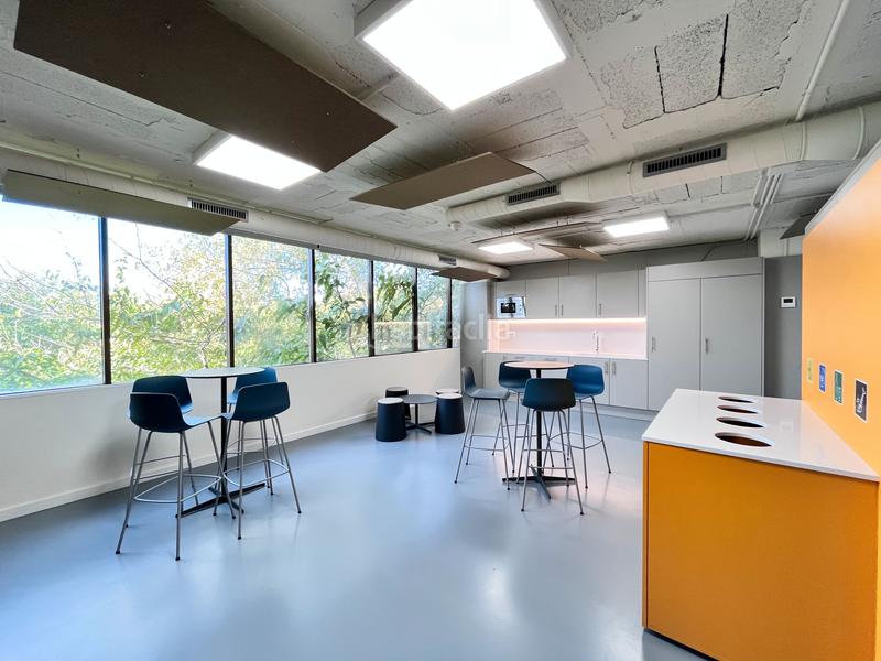 Foto 0d1ce6b0-dfc0-46e3-9812-942ef3d746db. Lloguer oficina amb calefacció a Sant Joan-TV3 Sant Joan Despí