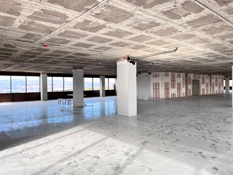 Foto 18b98ce5-9490-46c2-8a48-7bdfaf323462. Lloguer oficina amb calefacció a Sant Joan-TV3 Sant Joan Despí