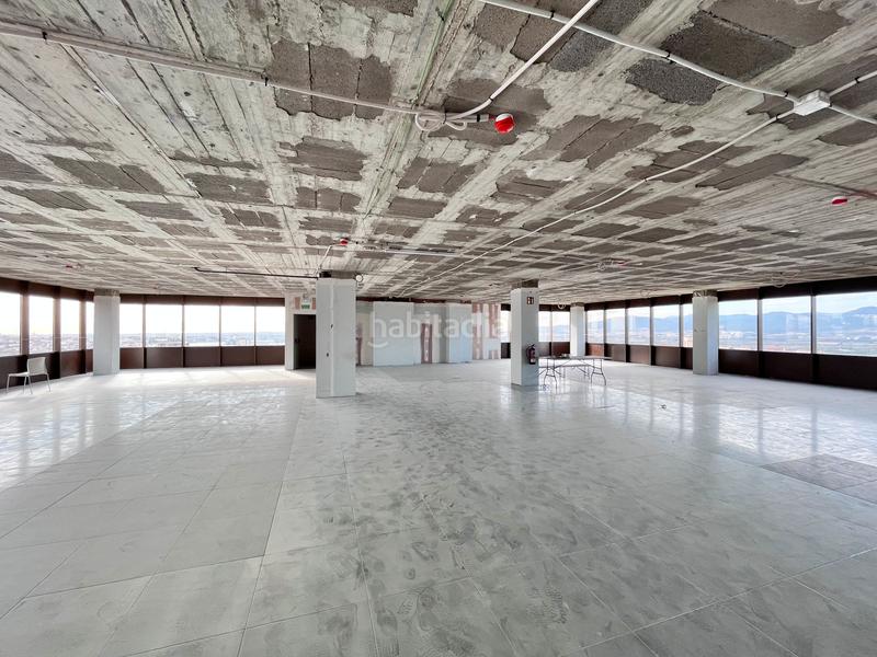 Foto 8e8e4282-4930-440c-969f-ecb1e8867b1a. Lloguer oficina amb calefacció a Sant Joan-TV3 Sant Joan Despí