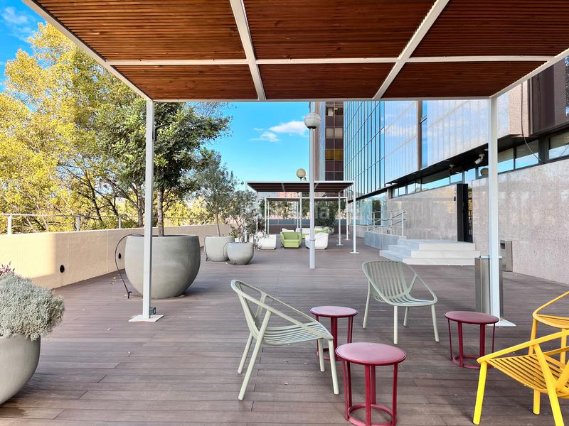 Foto 021ceccb-1976-4a04-b726-733281118661. Lloguer oficina amb calefacció a Sant Joan-TV3 Sant Joan Despí