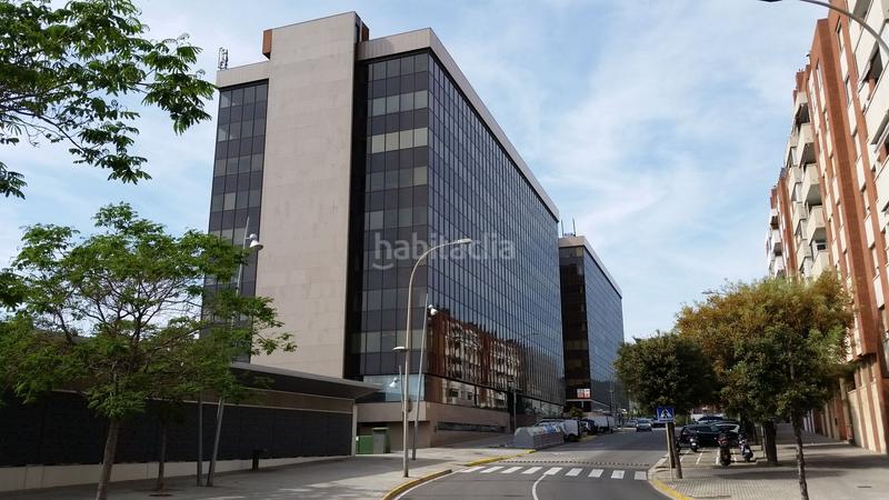 Foto ab963b3a-1a26-49ba-9c08-74f91339c138. Rent office space with heating in Sant Joan-TV3 Sant Joan Despí
