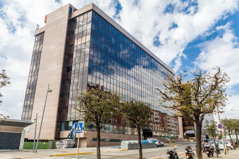 Foto b34ab07d-31f7-4e91-8f7e-f0931cba824a. Rent office space with heating in Sant Joan-TV3 Sant Joan Despí