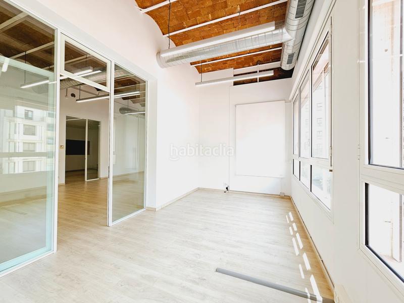 Foto 523baa62-39d1-44bf-9a55-5a3d90fde6a0. Location bureau dans Dreta de l´Eixample Barcelona