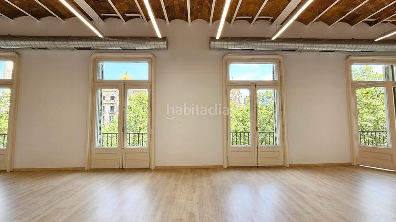 Foto c117bf43-ba5f-49f1-b4f6-fbffd0ee1783. Location bureau dans Dreta de l´Eixample Barcelona