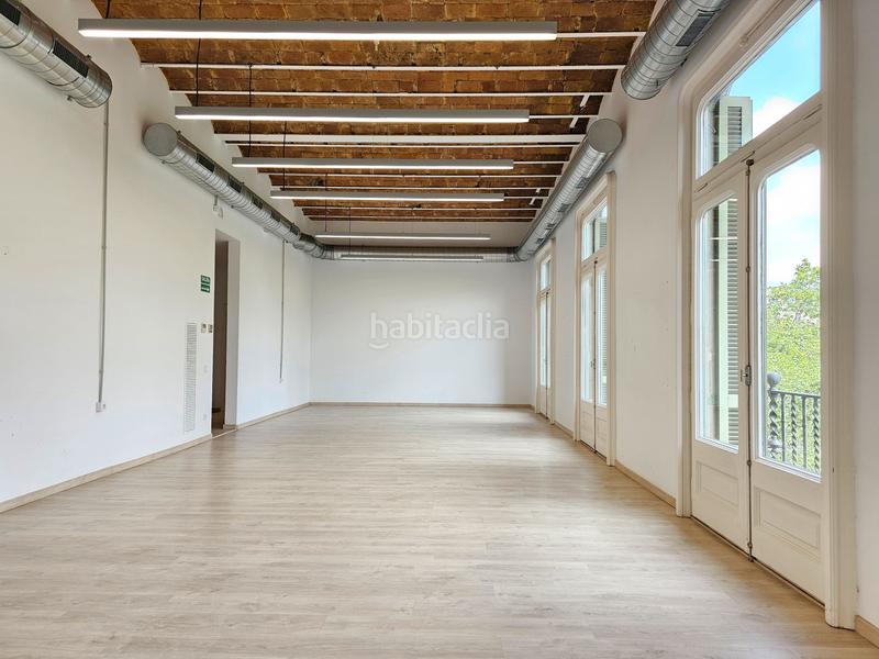 Foto cd4f95a0-0df4-44be-9fc1-0170570c0c41. Location bureau dans Dreta de l´Eixample Barcelona