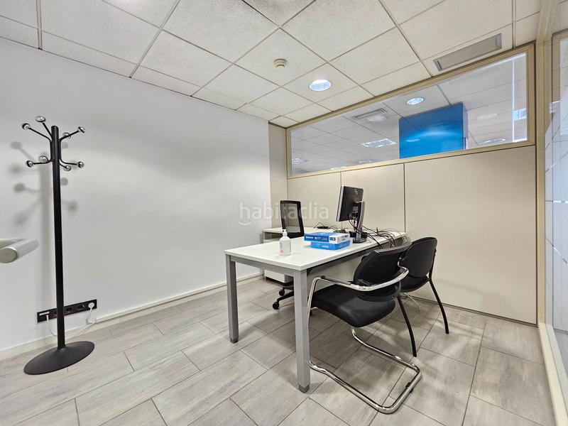 Foto 2d9c88ef-3dc0-4166-b70e-0edfe9fc9cee. Lloguer oficina amb calefacció aparcament a Sant Gervasi - Galvany Barcelona
