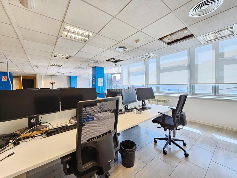 Foto f0d87b57-afde-40cb-9ccb-1fc91730bb03. Lloguer oficina amb calefacció aparcament a Sant Gervasi - Galvany Barcelona