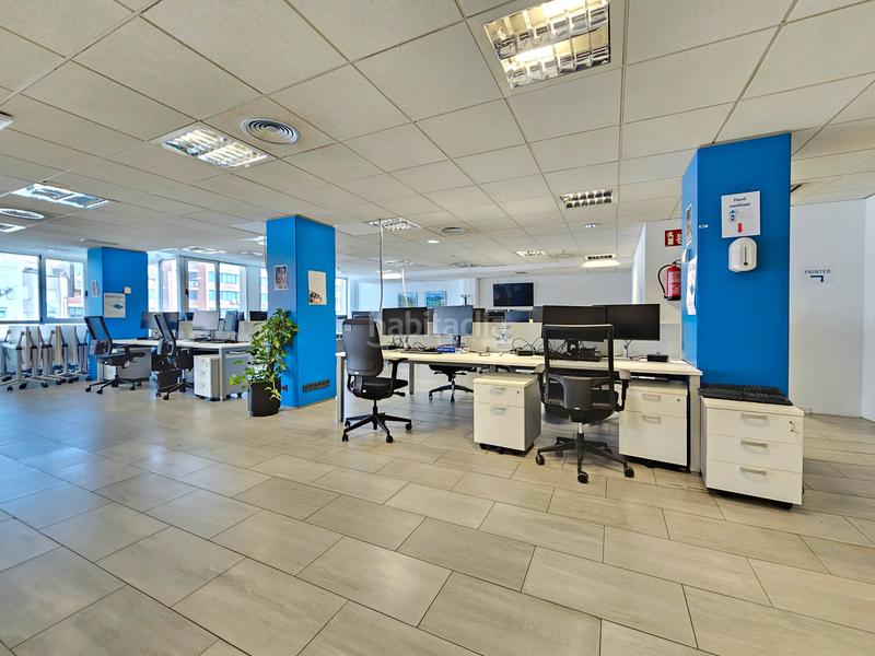 Foto f55eaa99-c1c5-4482-9d4d-57c3ec26bcfd. Lloguer oficina amb calefacció aparcament a Sant Gervasi - Galvany Barcelona