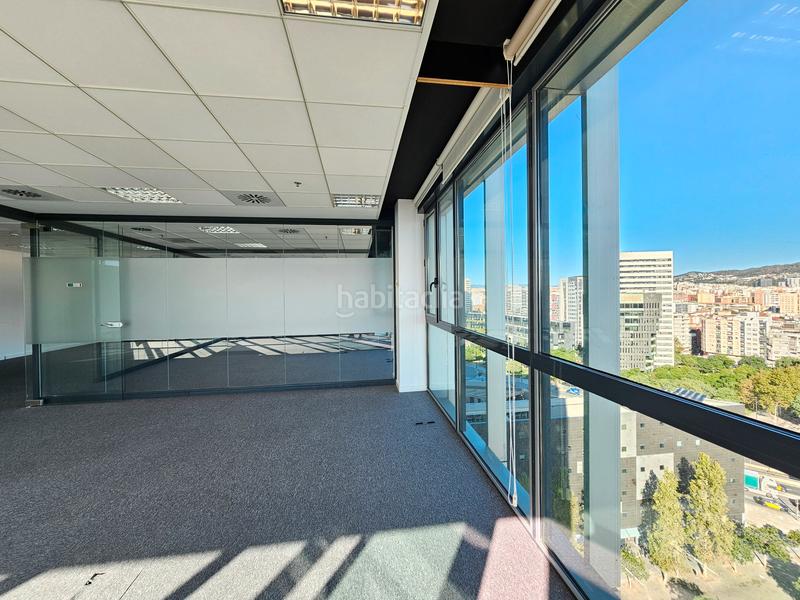 Foto 90e4975c-3a39-408e-933c-572d241e5e18. Alquiler oficina  a cuatro vientos en planta 12 en plaza europa en Hospitalet de Llobregat (L´)