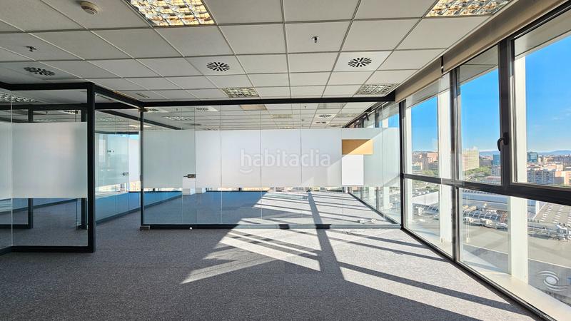 Foto 7cc3ad26-2766-428c-a5b5-f48092be3d6b. Location bureau avec chauffage parking dans Santa Eulàlia Hospitalet de Llobregat (L´)