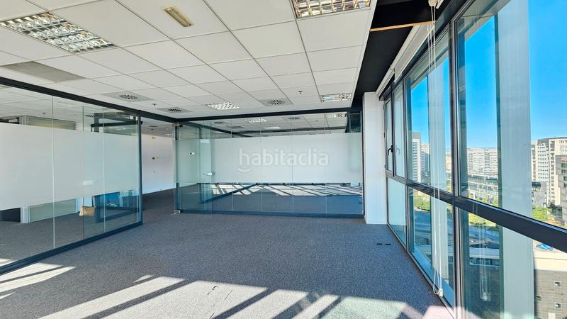 Foto 42cdcd1d-5e3b-4441-9cc4-5402436ea5b7. Miete büro mit heizung parking in Santa Eulàlia Hospitalet de Llobregat (L´)