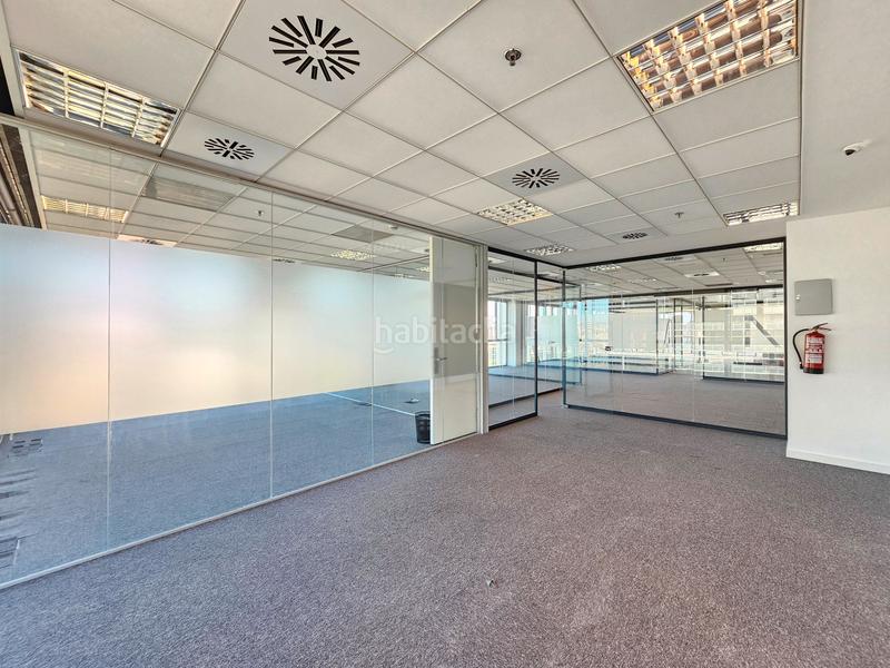 Foto 190dd9da-01f9-4d7f-a0af-e8b25a07c8f2. Rent office space with heating parking in Santa Eulàlia Hospitalet de Llobregat (L´)