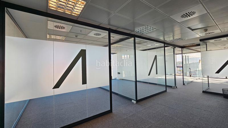 Foto 5b077835-05d6-4c1d-bc81-9ea7c718fac1. Rent office space with heating parking in Santa Eulàlia Hospitalet de Llobregat (L´)