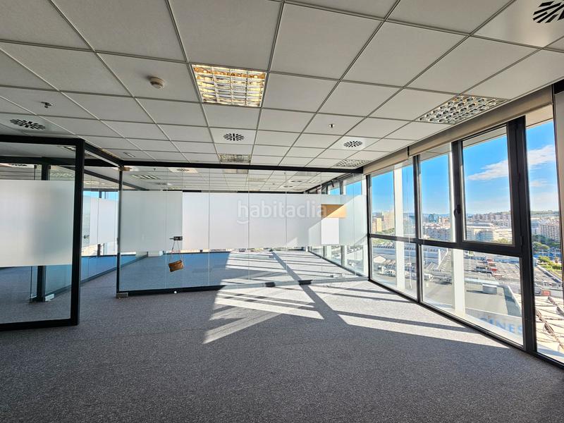 Foto 8ea8244e-be60-45f6-9642-50dbc21d6772. Rent office space with heating parking in Santa Eulàlia Hospitalet de Llobregat (L´)