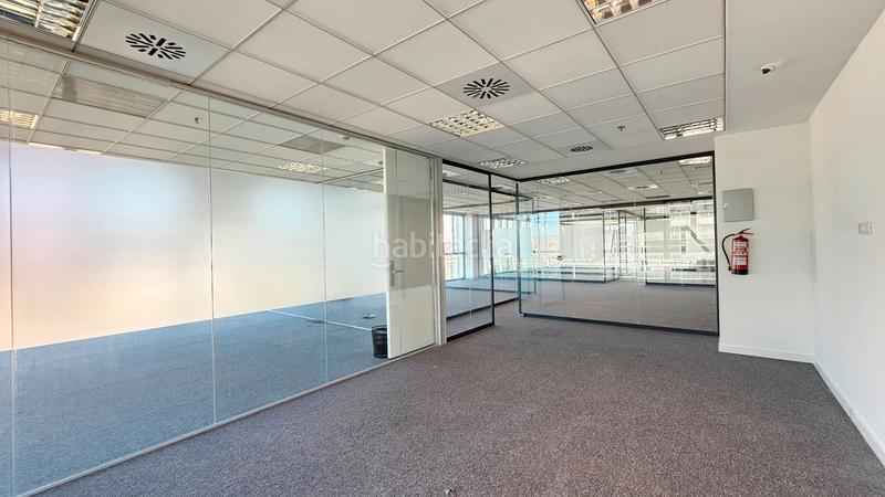 Foto efef4a25-4a0c-4857-805c-d0307e975bcc. Rent office space with heating parking in Santa Eulàlia Hospitalet de Llobregat (L´)