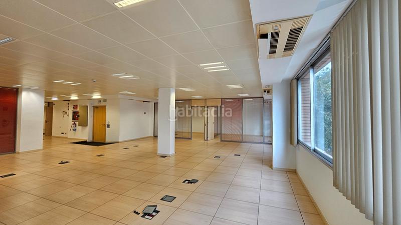 Foto 64fd3bef-a100-457e-aca9-8233a3a4871b. Lloguer oficina amb calefacció a Sagrada Família Barcelona