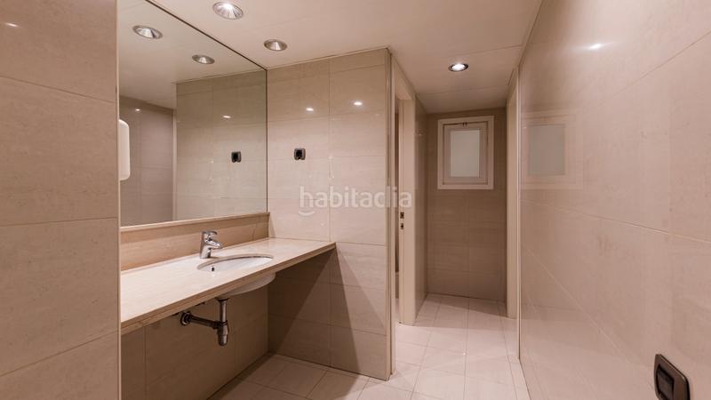 Foto 0e84978f-c05a-44eb-aeda-be136a2b3646. Miete büro in Dreta de l´Eixample Barcelona