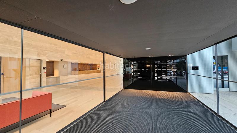 Foto 6d1fec0b-730c-4ee2-8d0f-ccb2e1efaf0f. Rent office space with parking in Barri de les Corts Barcelona