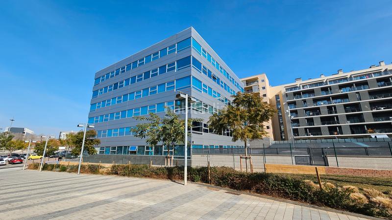 Foto 4bd2274c-f315-466d-aec1-6fea74f64332. Alquiler oficina en Les Planes Sant Joan Despí