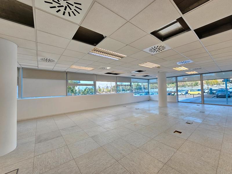 Foto 915f73f5-2436-47a4-bcd7-d1f7aa503c38. Alquiler oficina en Les Planes Sant Joan Despí