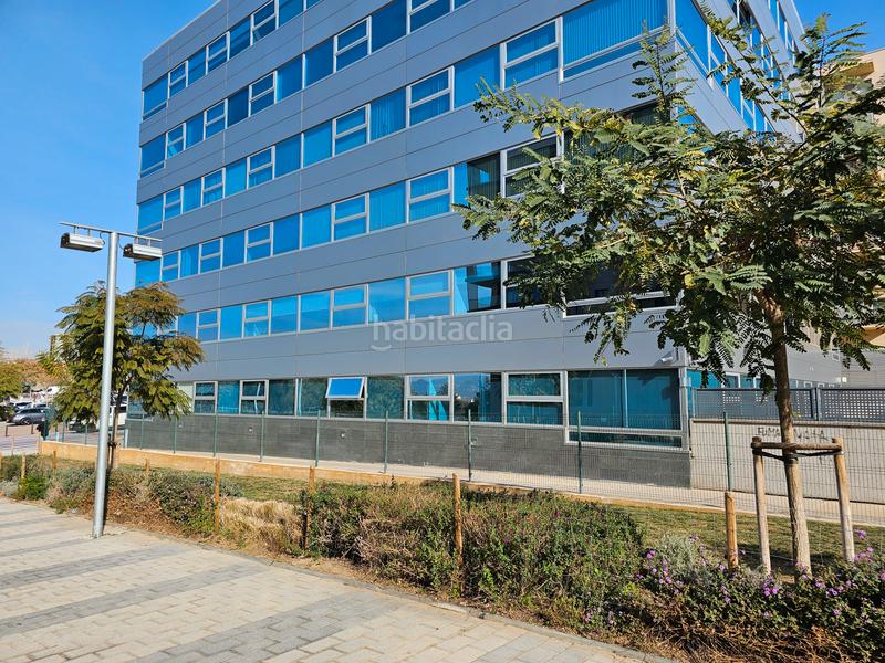 Foto c907826c-25fa-48ff-a486-16f5da0d298e. Alquiler oficina en Les Planes Sant Joan Despí