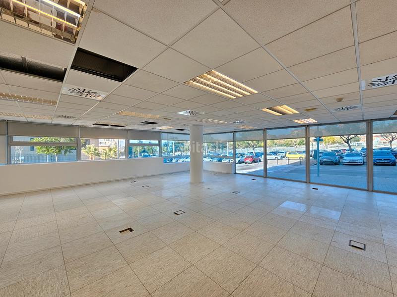 Foto e674db6f-d8ce-4250-a0c8-35e9ba8b20a8. Alquiler oficina en Les Planes Sant Joan Despí