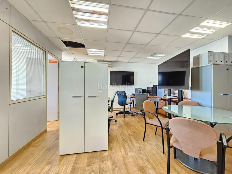 Foto 76f1bfd7-b20d-4244-9296-cc887576d3e2. Miete büro mit heizung in L´Antiga Esquerra de l´Eixample Barcelona