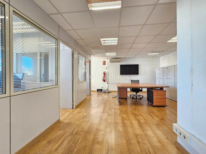 Foto ffb79a47-af67-4f9f-a07e-09069685a9b7. Miete büro mit heizung in L´Antiga Esquerra de l´Eixample Barcelona