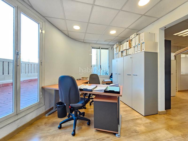 Foto d0424223-6393-4bd3-8420-42dce3a59a10. Rent office space with heating in L´Antiga Esquerra de l´Eixample Barcelona