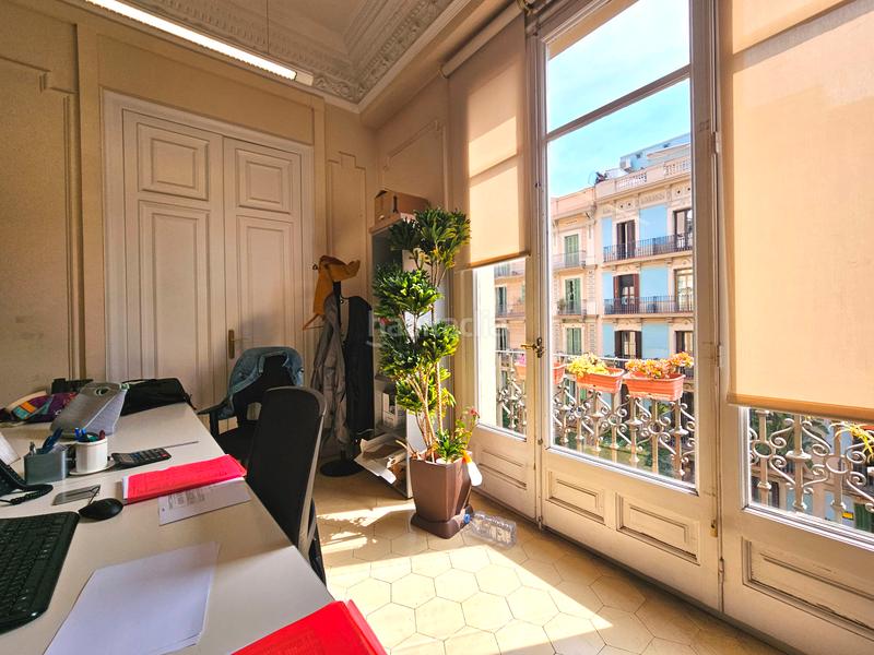 Foto 6f04971b-7891-4b95-bb98-5b9aff7342db. Rent office space with parking in Dreta de l´Eixample Barcelona