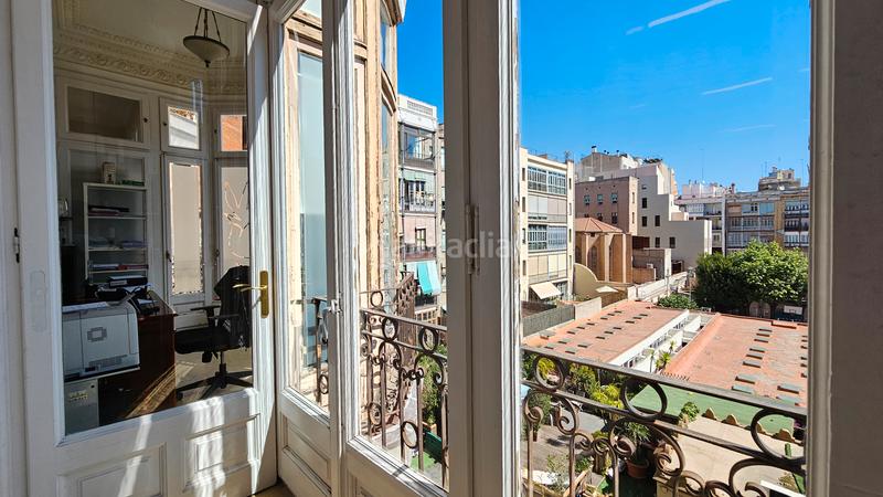 Foto ab3bc91c-a901-42e9-9004-875f9dbfb772. Rent office space with parking in Dreta de l´Eixample Barcelona